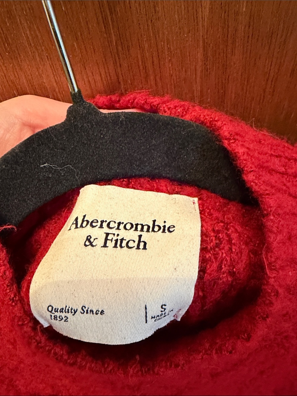 Abercrombie & Fitch Red Textured Mock Neck Sweater - Picture 2 of 3